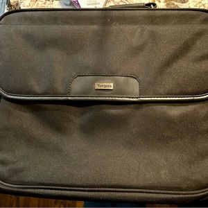 Targus Notepac New with Tags in black